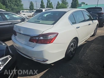 2016 Honda Accord Sedan LX - miniatura 4