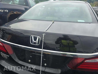 2016 Honda Accord Sedan LX - miniatura 35