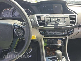 2016 Honda Accord Sedan LX – miniatura 10