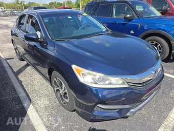 2016 Honda Accord Sedan LX – miniatura 4