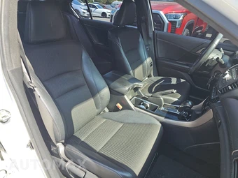 2016 Honda Accord Sedan Sport - miniatura 8