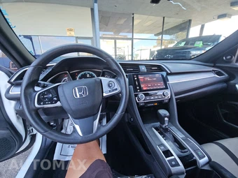 2016 Honda Civic Coupe EX-T - miniatura 11