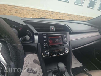 2016 Honda Civic Coupe LX - miniatura 10