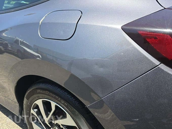 2016 Honda Civic Coupe LX-P - miniatura 25