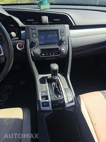 2016 Honda Civic Coupe LX-P - miniatura 10