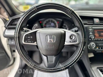2016 Honda Civic Coupe LX-P - miniatura 11