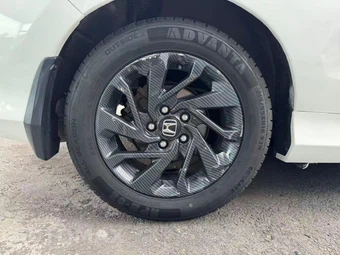 2016 Honda Civic Coupe LX-P - miniatura 30