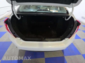 2016 Honda Civic Sedan EX-L - miniatura 14