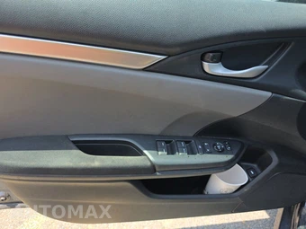 2016 Honda Civic Sedan LX - miniatura 9
