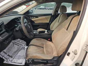 2016 Honda Civic Sedan LX - miniatura 7