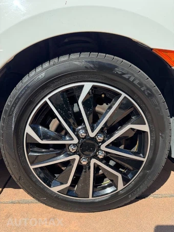 2016 Honda Civic Sedan LX - miniatura 16