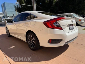 2016 Honda Civic Sedan LX - miniatura 4