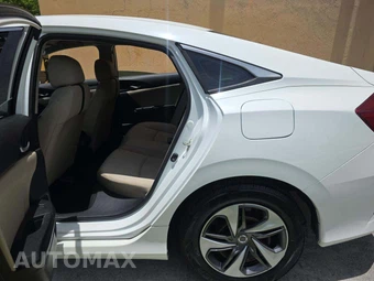 2016 Honda Civic Sedan LX - miniatura 7