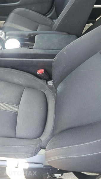 2016 Honda Civic Sedan LX - miniatura 23