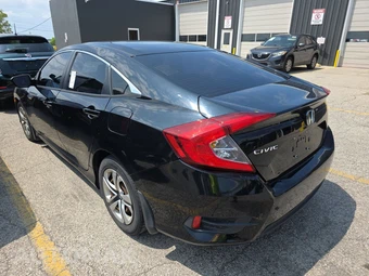 2016 Honda Civic Sedan LX - miniatura 6