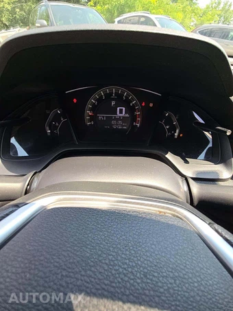 2016 Honda Civic Sedan LX – miniatura 9