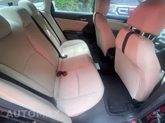 2016 Honda Civic Sedan LX - miniatura 8