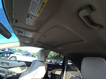 2016 Honda CR-V EX – miniatura 18