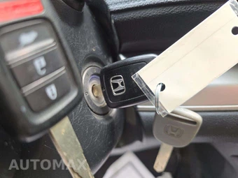 2016 Honda CR-V LX - miniatura 8