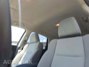 2016 Honda CR-V SE - miniatura 8
