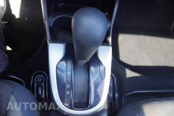 2016 Honda Fit EX - miniatura 32