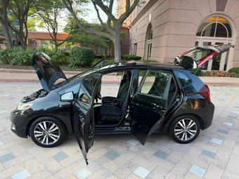 2016 Honda Fit EX - miniatura 18