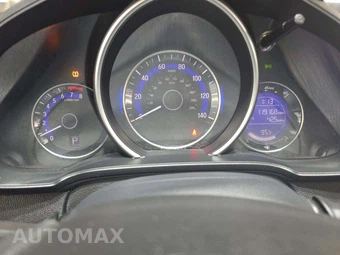 2016 Honda Fit LX - miniatura 9