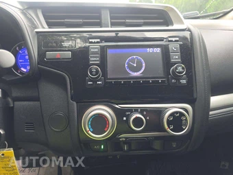 2016 Honda Fit LX – miniatura 10