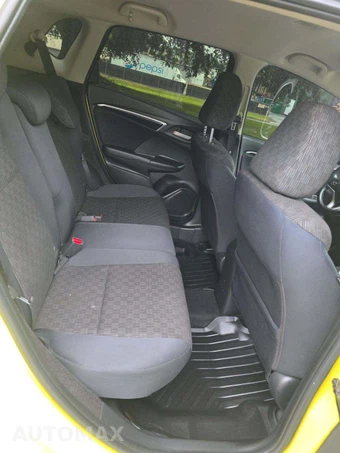 2016 Honda Fit LX – miniatura 16