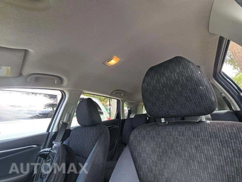 2016 Honda Fit LX – miniatura 11