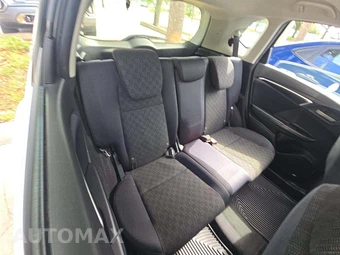 2016 Honda Fit LX – miniatura 16