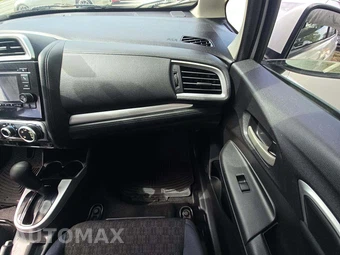 2016 Honda Fit LX – miniatura 19