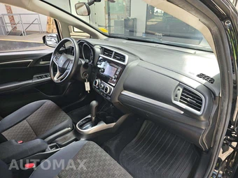 2016 Honda Fit LX - miniatura 16