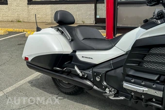 2016 Honda Gold Wing F6B Deluxe - miniatura 14