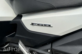 2016 Honda Gold Wing F6B Deluxe - miniatura 15