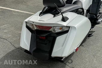 2016 Honda Gold Wing F6B Deluxe - miniatura 5