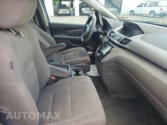 2016 Honda Odyssey EX 118.1" WB - miniatura 8