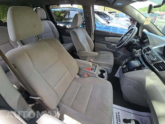 2016 Honda Odyssey EX 118.1" WB - miniatura 19
