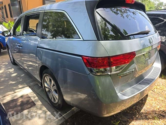 2016 Honda Odyssey EX 118.1" WB - miniatura 2