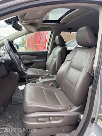 2016 Honda Odyssey EX-L 118.1" WB - miniatura 10