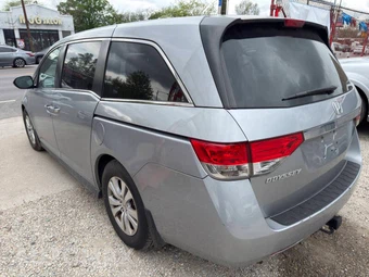 2016 Honda Odyssey EX-L 118.1" WB - miniatura 2