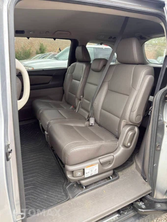 2016 Honda Odyssey EX-L 118.1" WB - miniatura 9