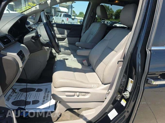 2016 Honda Odyssey EX-L 118.1" WB - miniatura 3