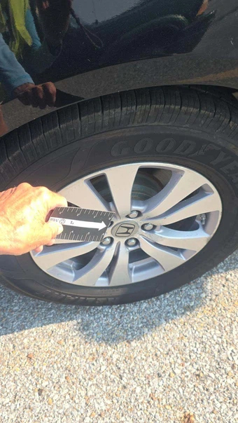 2016 Honda Odyssey EX-L 118.1" WB - miniatura 24