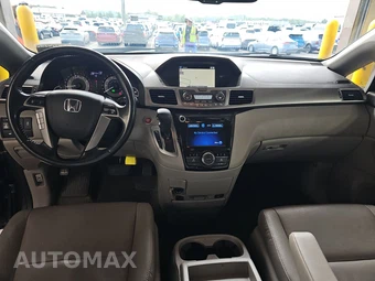 2016 Honda Odyssey EX-L 118.1" WB - miniatura 11