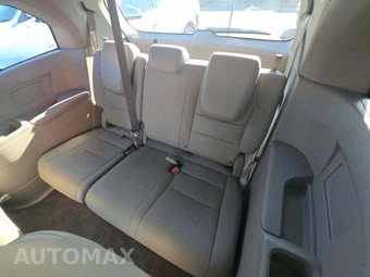 2016 Honda Odyssey EX-L 118.1" WB - miniatura 14