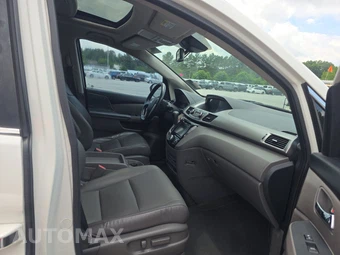 2016 Honda Odyssey EX-L 118.1" WB - miniatura 8