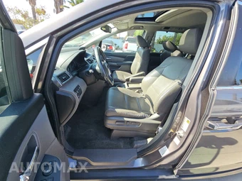 2016 Honda Odyssey EX-L 118.1" WB - miniatura 7