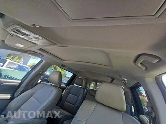 2016 Honda Odyssey EX-L 118.1" WB - miniatura 8