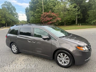 2016 Honda Odyssey EX-L 118.1" WB - miniatura 14